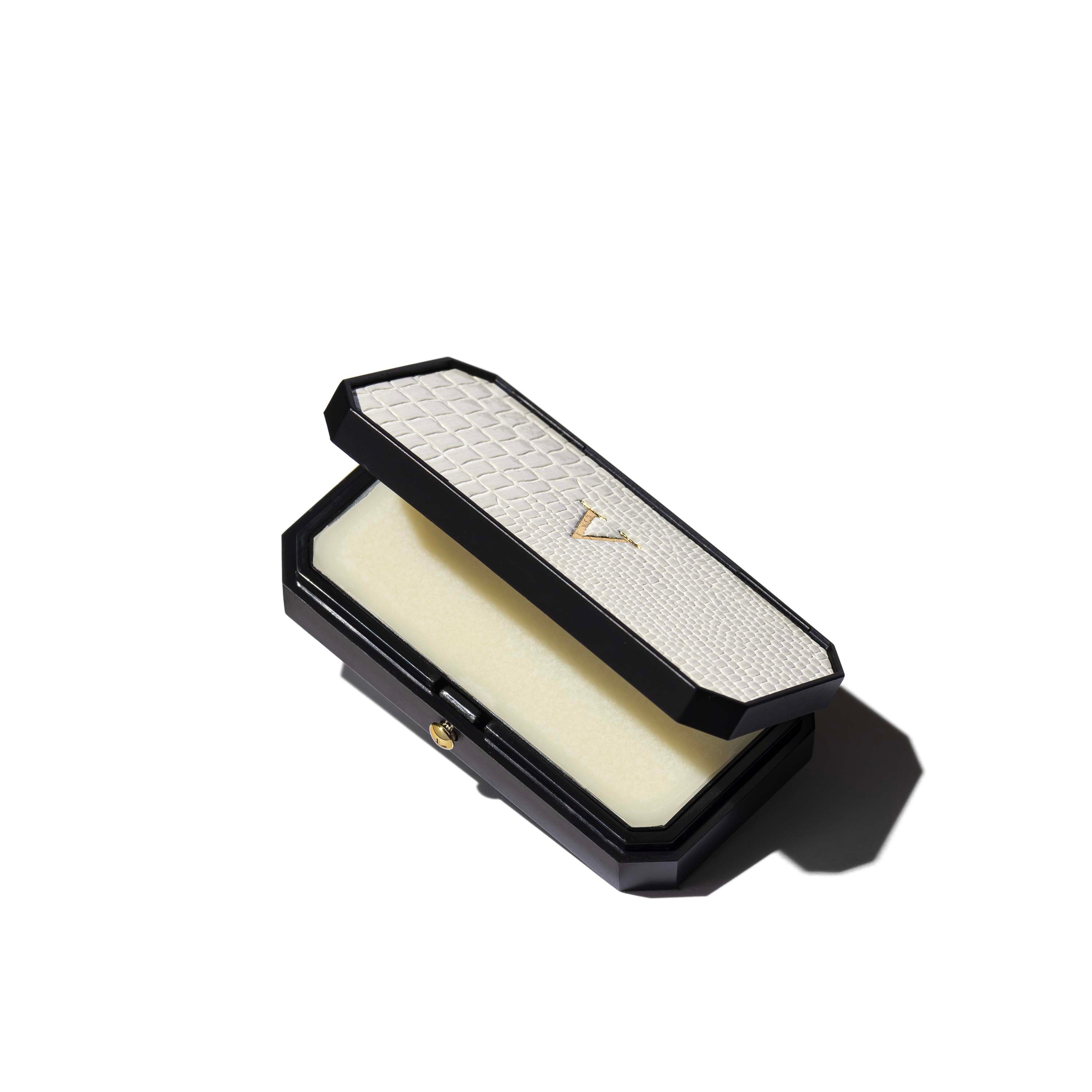 ボーム・デ・ミューズ - ブラック