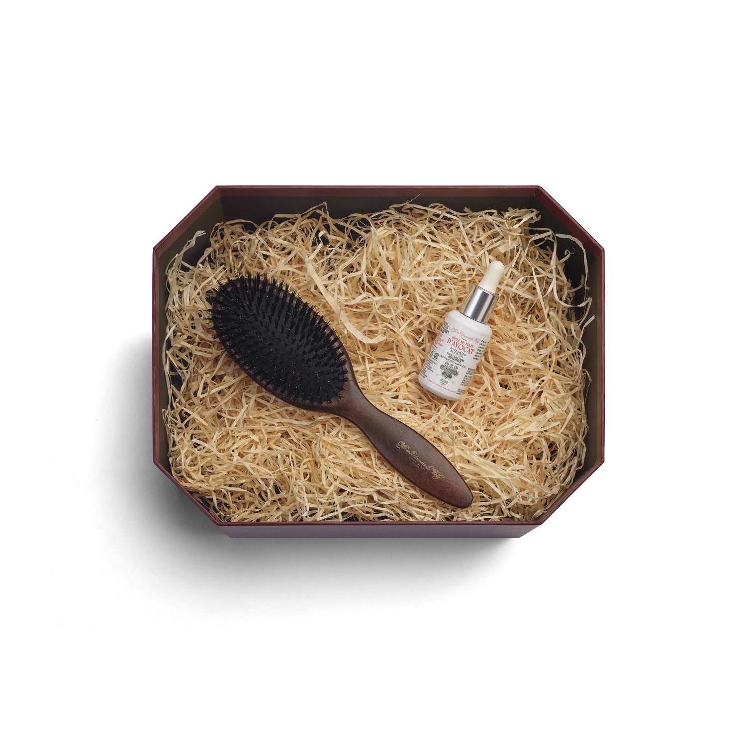 髪をなびかせて